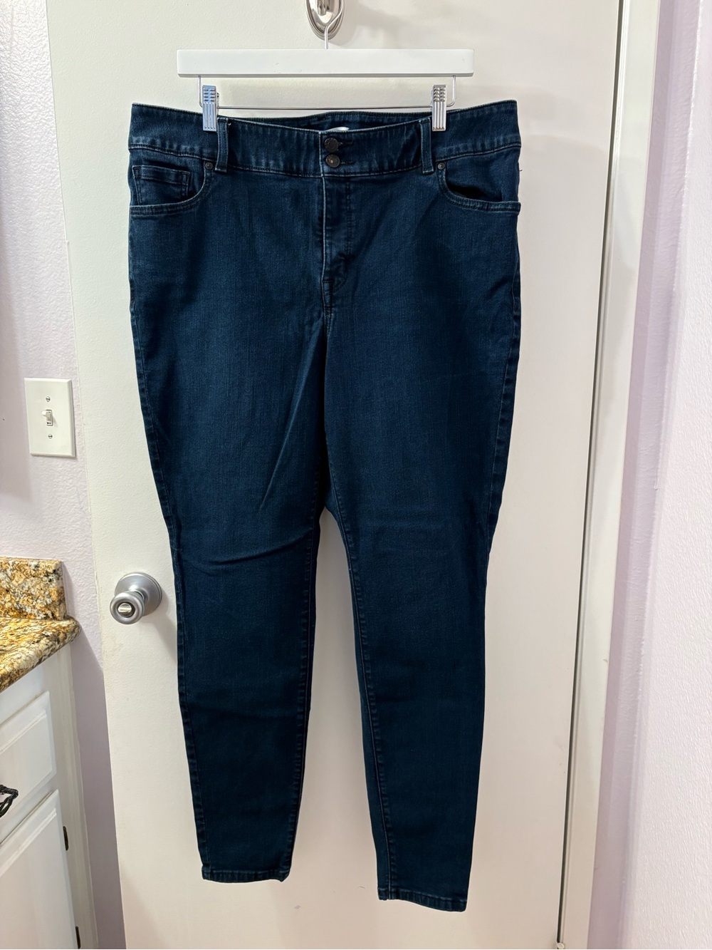 Lane Bryant Dark Indigo Skinny Jeans 20L Flex Magic Waistband/Tighter Tummy